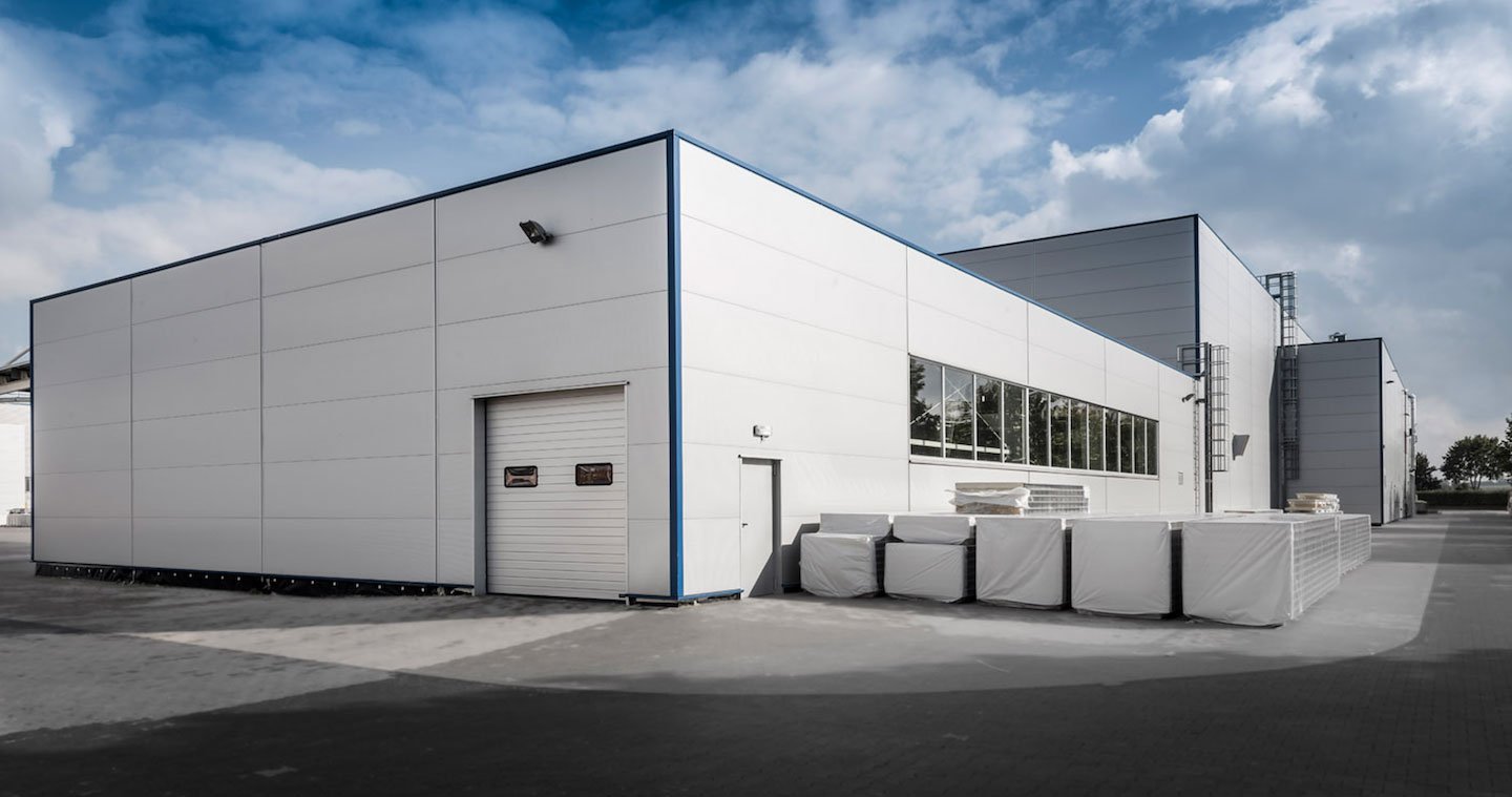 أفضل الهناجر الصناعية والتجارية التي نقوم بتركيبها في الرياض 