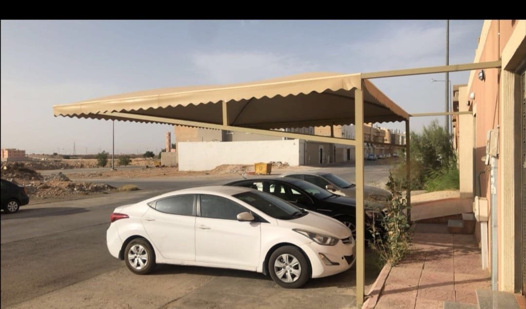 مظلات سيارات مودرن بأحدث التصاميم والعوازل الحرارية
